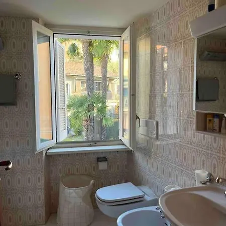 Sunny In Апартаменты Лугано